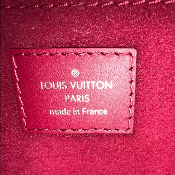 Louis Vuitton Neverfull pouch Fuchsia Epi Leather - Picture 10 of 13